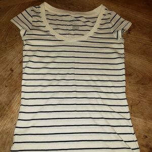 Casual Cap Sleeve Tee Small